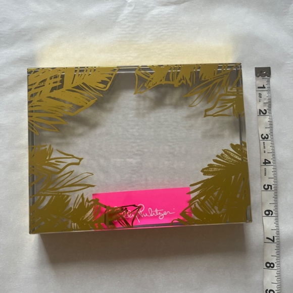 NEW Lilly Pulitzer Gold Printed Palm Leaves Picture Frame Home Decor Picture - Picture 3 of 8